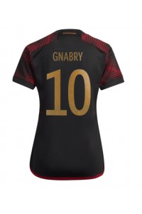 Fotbalové Dres Německo Serge Gnabry #10 Dámské Venkovní Oblečení MS 2022 Krátký Rukáv